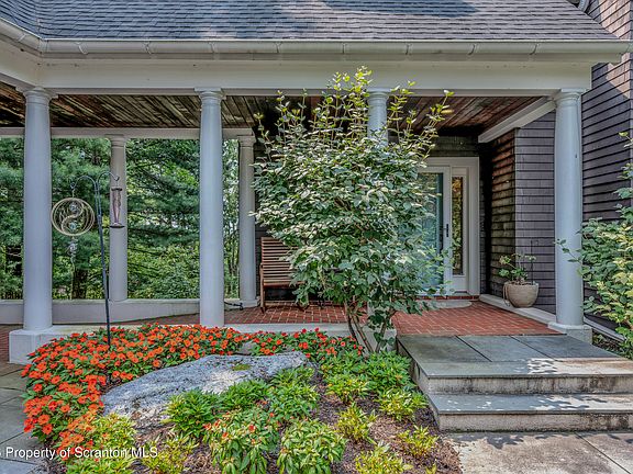 2nd image of 208 Thoreau Dr
