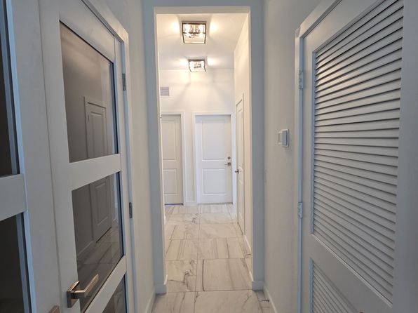 19750 Weathervane Way