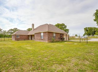 550 Sandlin Ln, Springtown, TX 76082