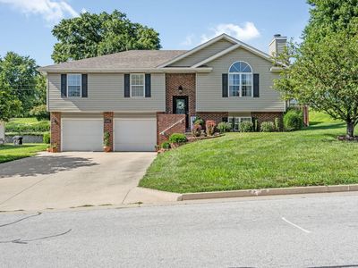205 Crescent Dr, Boonville, MO, 65233