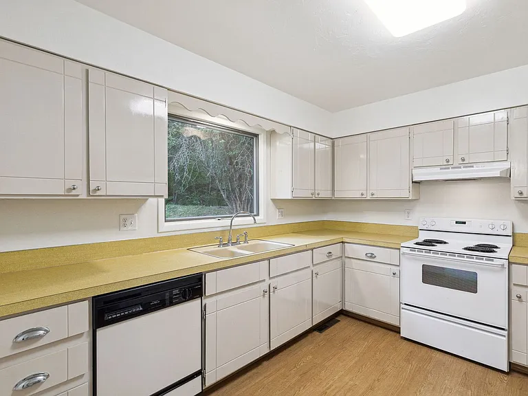 4606 Aspen Dr — Photo 11