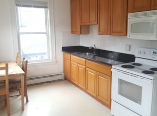 23 Townsend St #B, Waltham, MA 02453