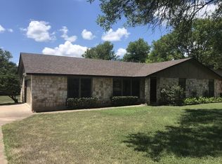 531 Sendero Verde St, Manchaca, TX 78652