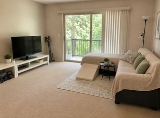 2605 Greenstone Blvd #206, Auburn Hills, MI 48326