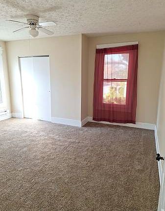3rd image of 442 E Warren St #2