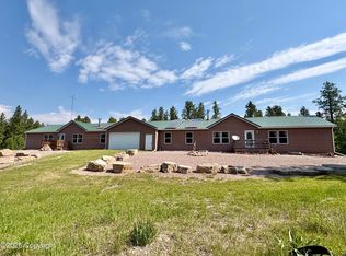 201 Quarry Rd, Four Corners, WY 82701