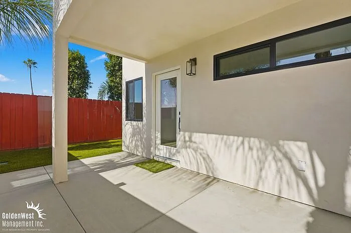 Building Photo - 4822 Doliva Dr #4826-201