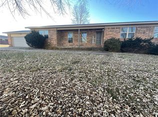 127 N Church St, Goshen, AR 72735