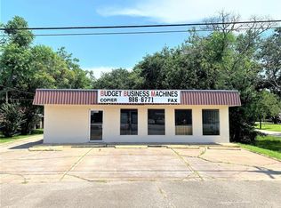 8622 Highway 6, Hitchcock, TX 77563