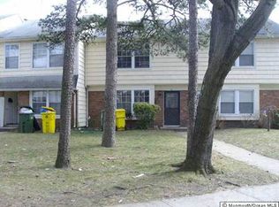 137 Colony Cir, Lakewood, NJ 08701