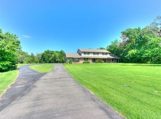 2516 Bobwhite Trl, Edmond, OK 73025