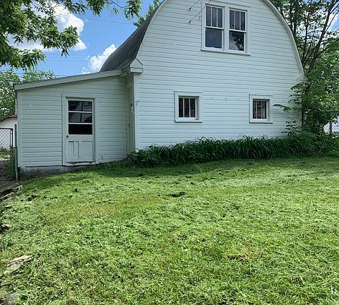 4th image of 268 Hurley St E