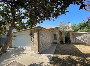 10747 Lake Path Dr, San Antonio, TX 78217