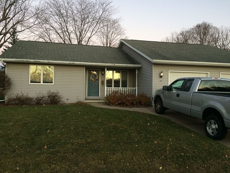 2nd image of 103 8th Ave S