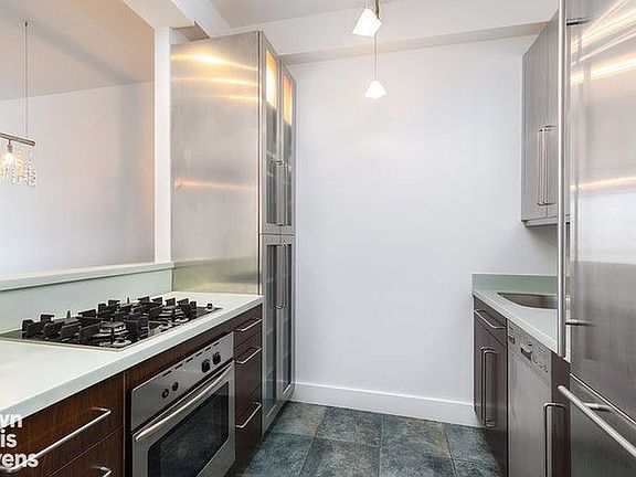5th image of 170 E 87th St #W16f