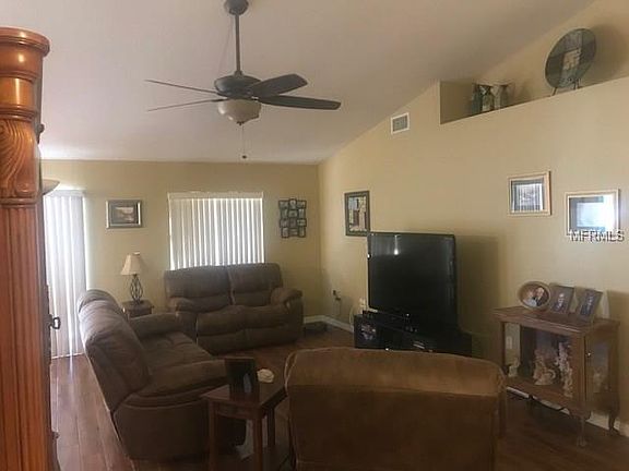 5th image of 3471 Jade Ln