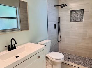 3882 Kenas St, West Palm Beach, FL 33403