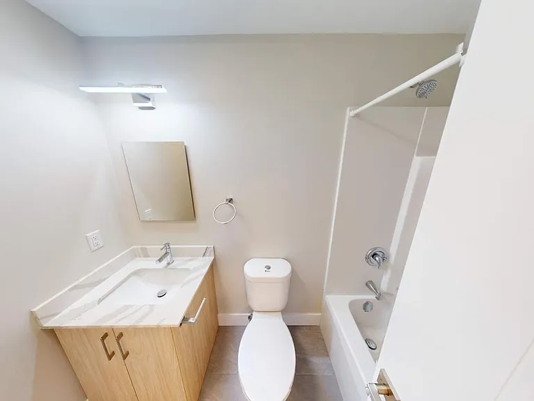 6140 Lady Hammond Rd #302 — Photo 5