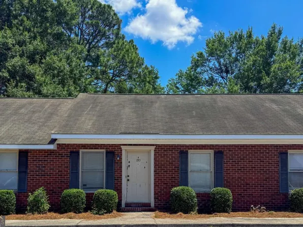 140 Lanier Dr #199, Statesboro, GA 30458