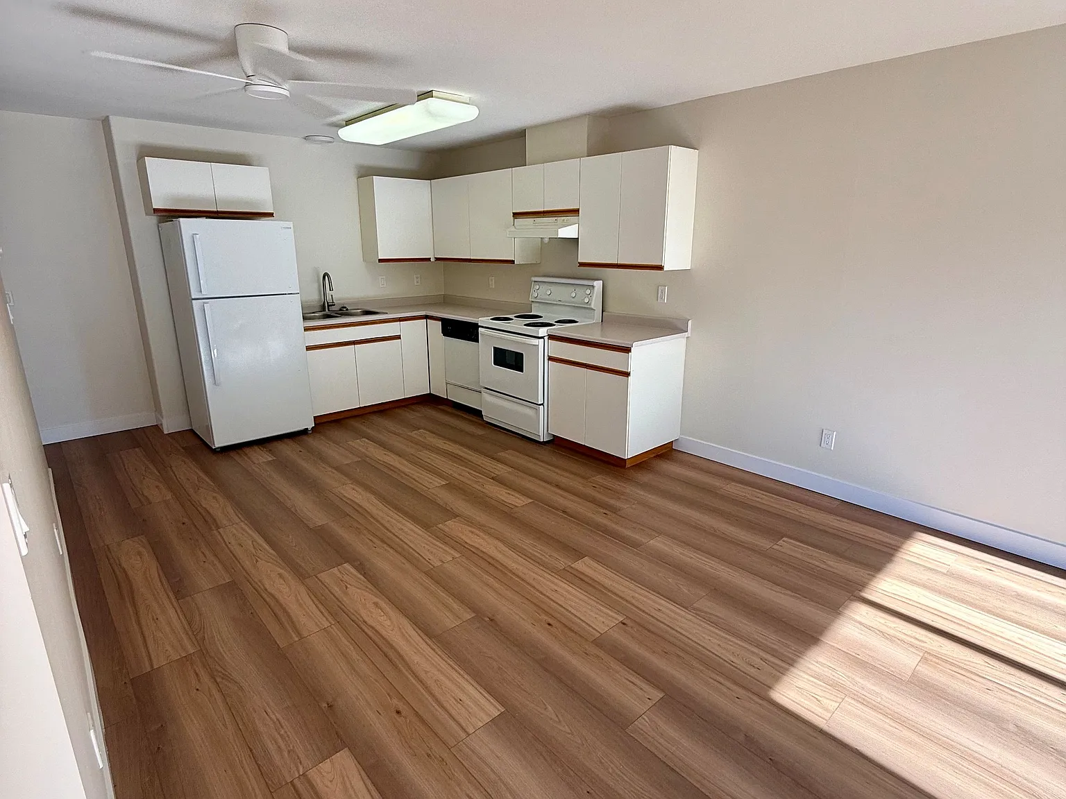 Novea Manor — Photo 4