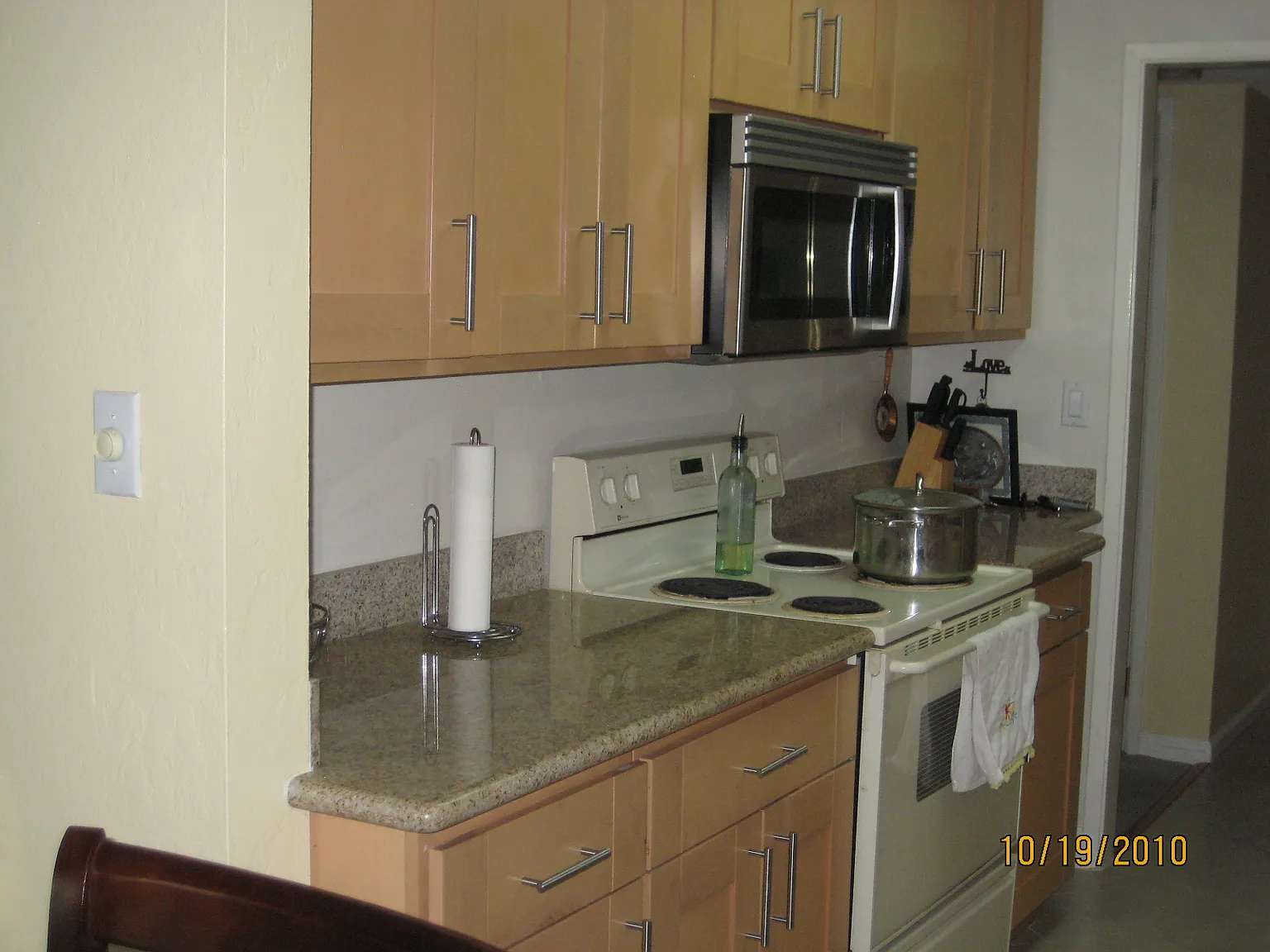 1 bed, 800 sqft, $2,500 — Photo 2
