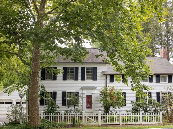 4 Sheffield Rd, South Egremont, MA 01258
