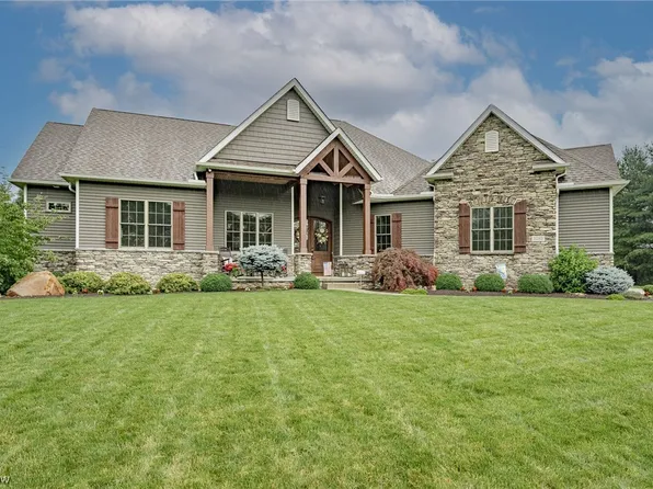 5283 Markwood Ct, Valley City, OH 44280