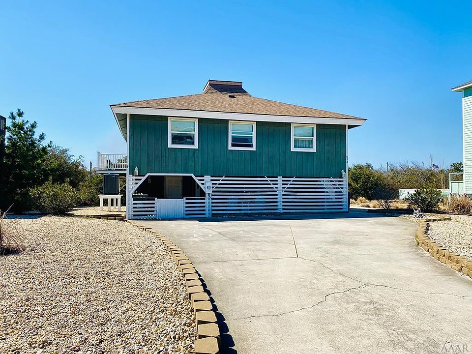 1st image of 612 Staysail Drive