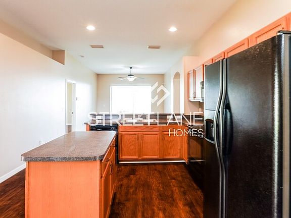 4th image of 2709 Eagle Canyon Dr S