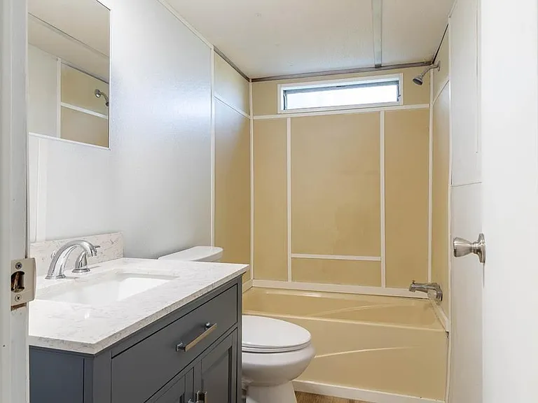 1099 Norton Bridge Rd — Photo 6