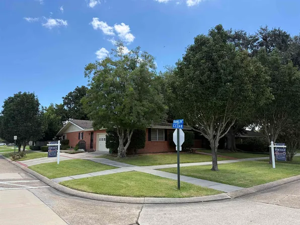 1918 Cedar St, Morgan City, LA 70380