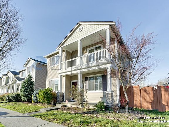2nd image of 1521 50th St NE