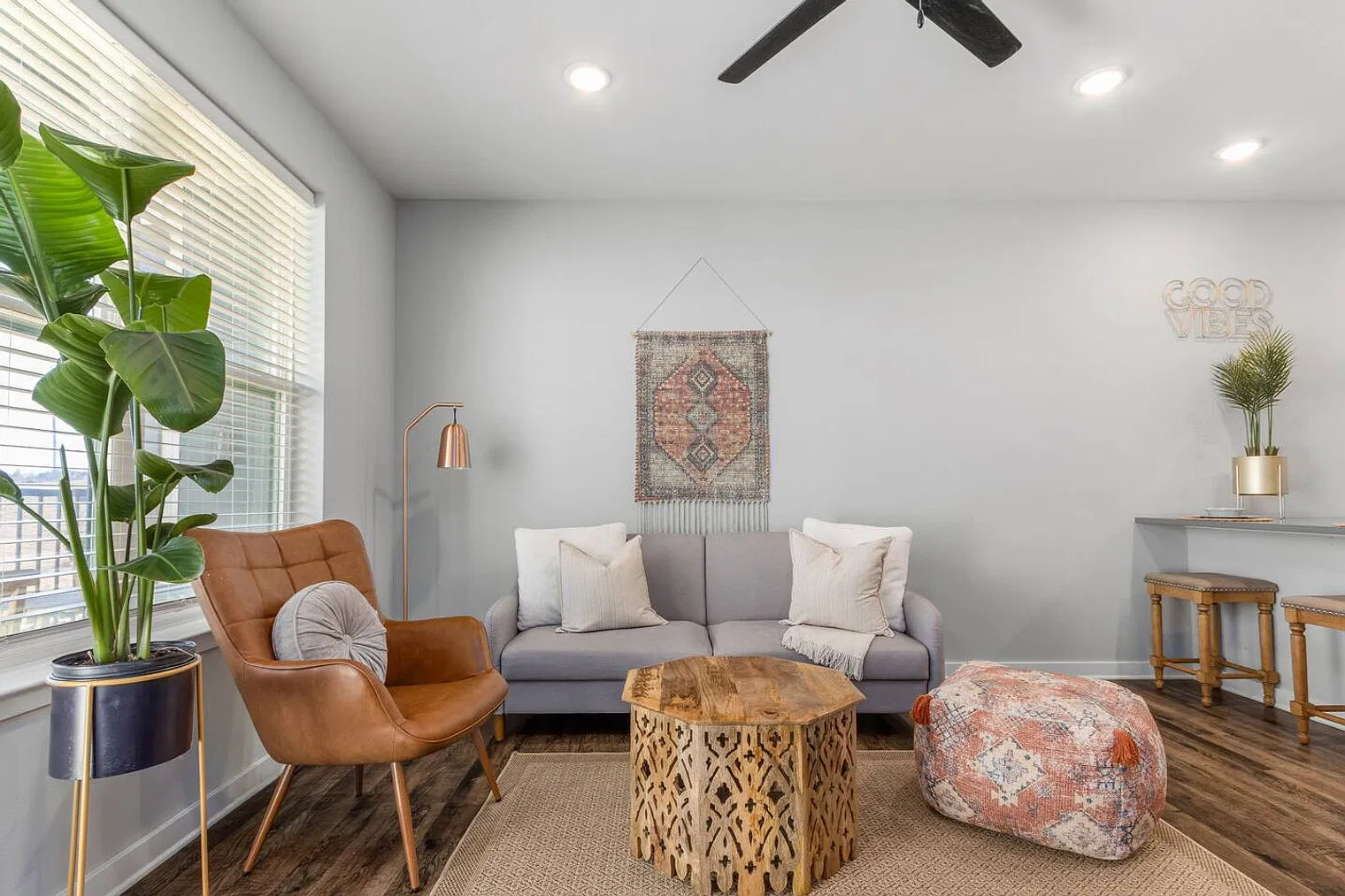 1 bed, 1.0 bath, $2,148 — Photo 1