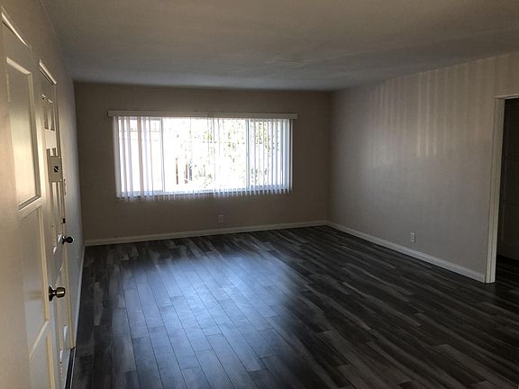 3rd image of 1801 Camino De La Costa APT D