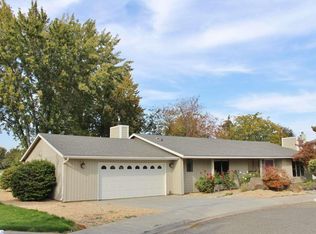 318 Greenbriar E, Richland, WA 99352