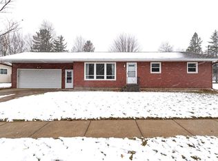 502 Pflieger St, Rothschild, WI 54474