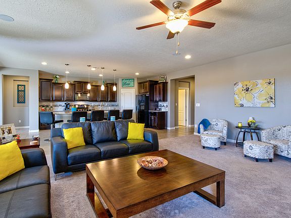 5th image of 8724 Abierto Vista Cir NW