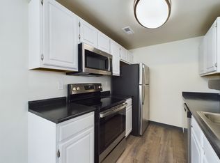 201 Hunsberger Dr #201, Royersford, PA 19468