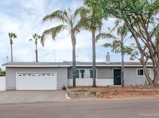 111 Knoll Rd, Vista, CA 92083