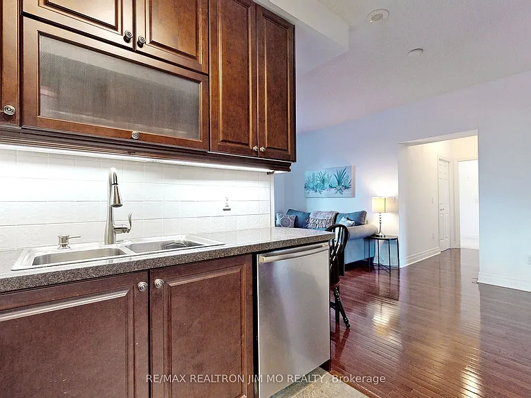 35 Balmuto St #1602 — Photo 11