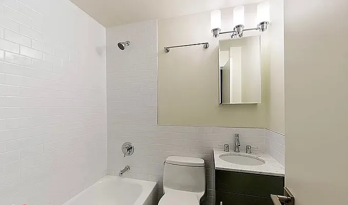 Rented by Aurous Realty LLC | media 9