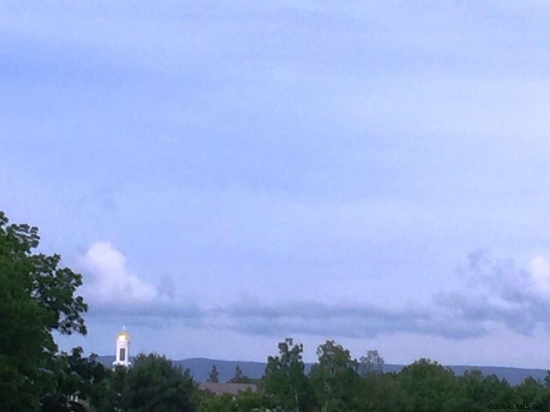 2nd image of 11A STEEPLE VIEW Drive