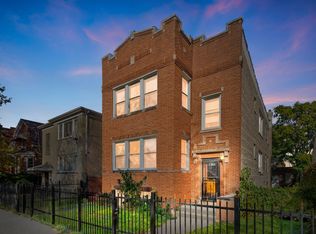 4016 W Crystal St, Chicago, IL 60651