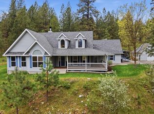 19722 E Pheasant Dr, Greenacres, WA 99016
