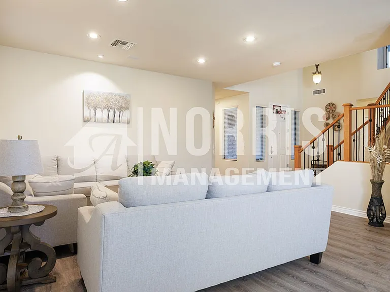 311 W Blue Lagoon Dr — Photo 18