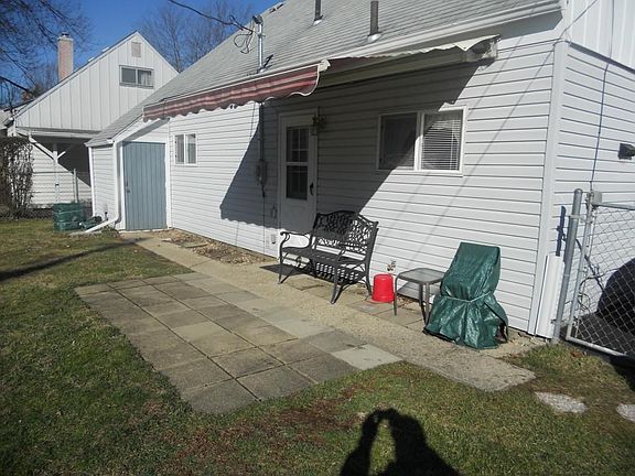 5th image of 3939 Astor Ave