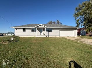 8499 S State Road 71, Dana, IN 47847
