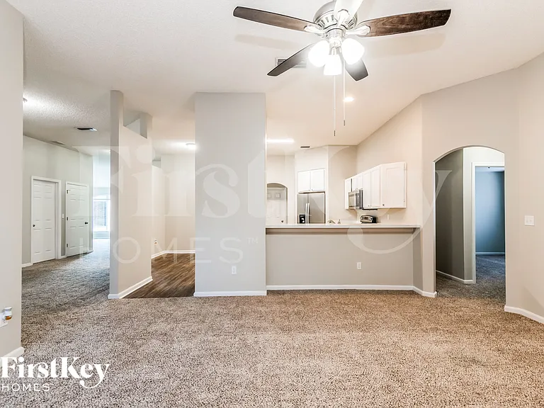5541 Broadgate Ct — Photo 3
