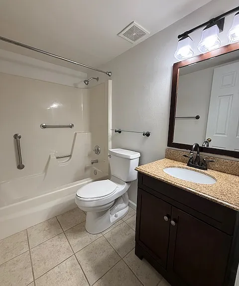 7 Fairways Cir #C — Photo 17
