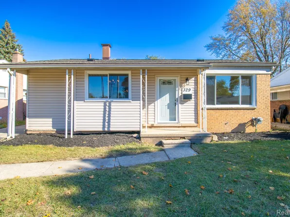 329 Shotka St, Westland, MI 48186